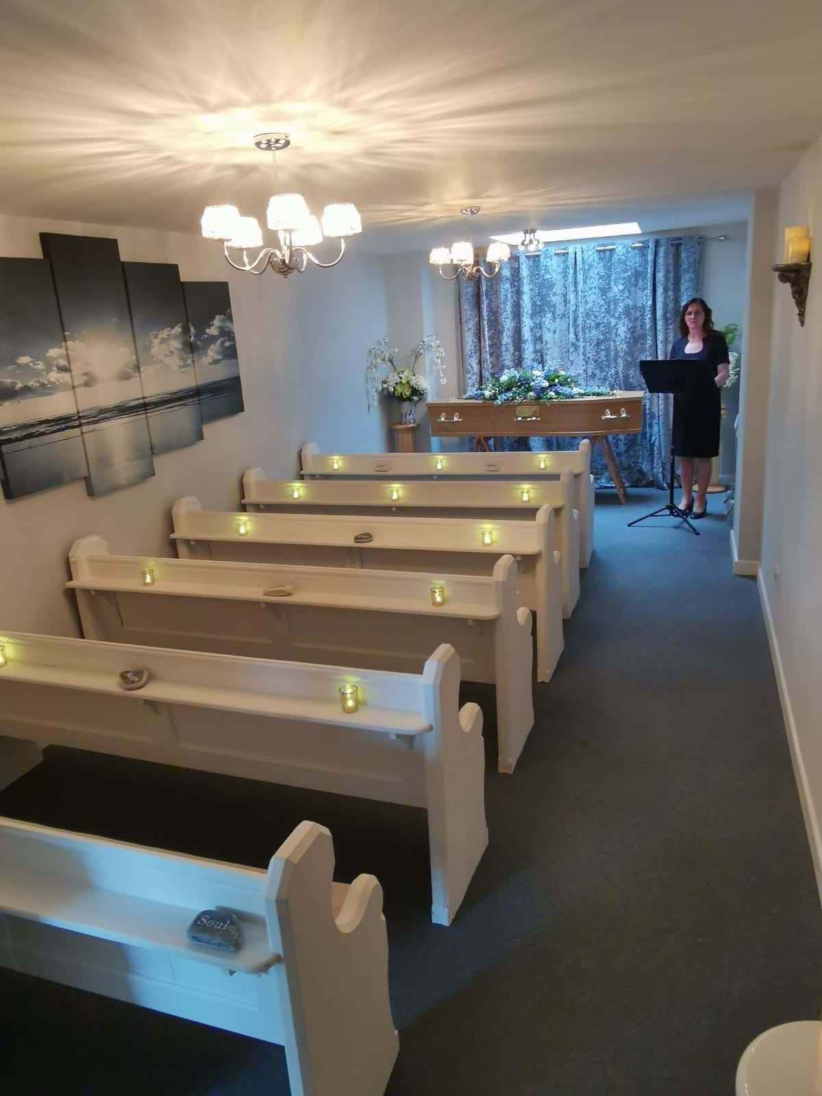 Oaklands Funeral Service Chapel